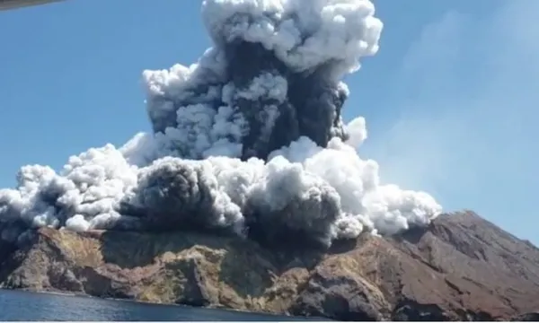 whakaari-white-island