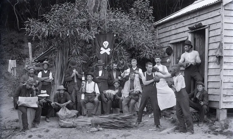 177643/3 Prouse-Saunders Flaxmill workers Paturau 1906