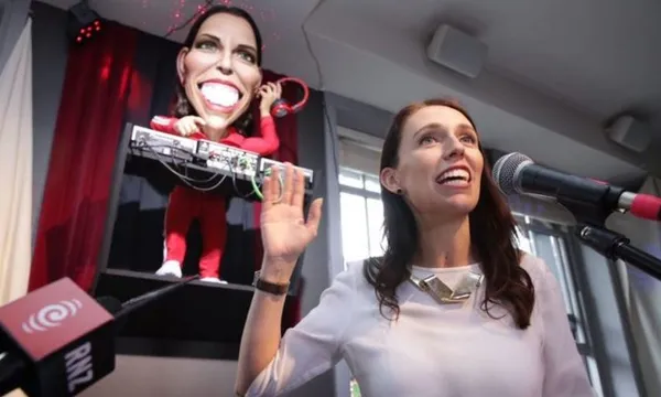 jacinda-puppet