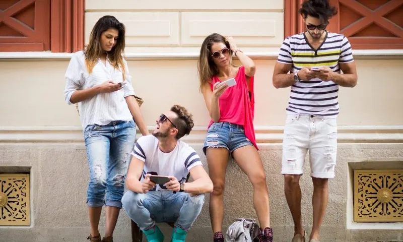 Group of mobile users in the city
