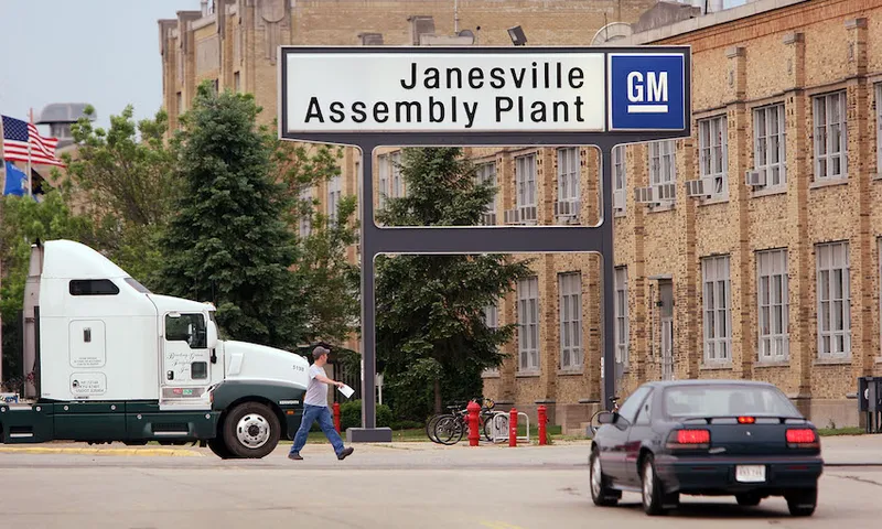 GM Announces Plans To Close Four Plants That Make Trucks and S.U.V.’s