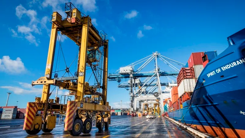 Straddle carriers working at the Fergusson Container Terminal