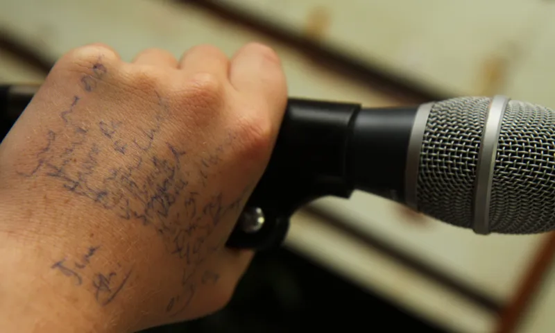 slam poetry feature