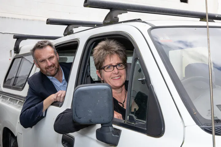 Bernard Hickey & Nikki Mandow in her ute