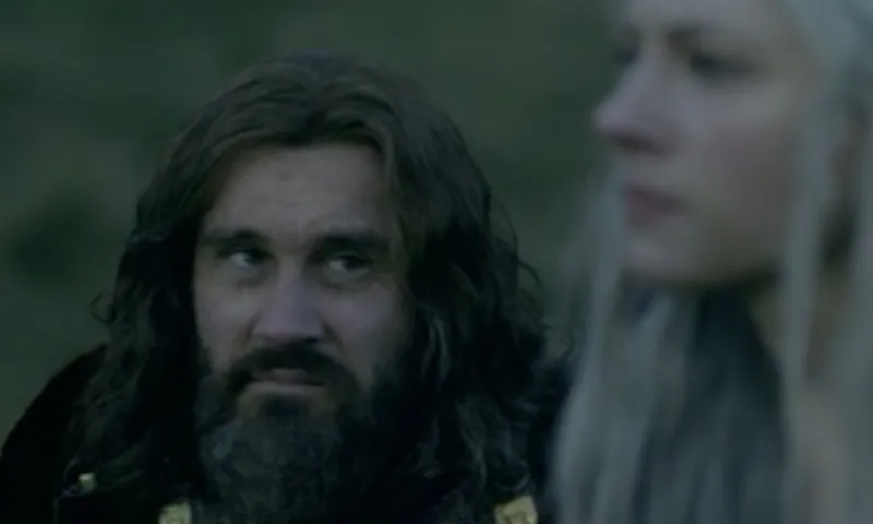 Rollo and Lagertha s05e11 vikings