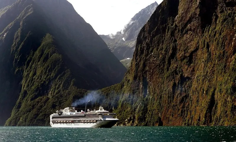 cruise ship