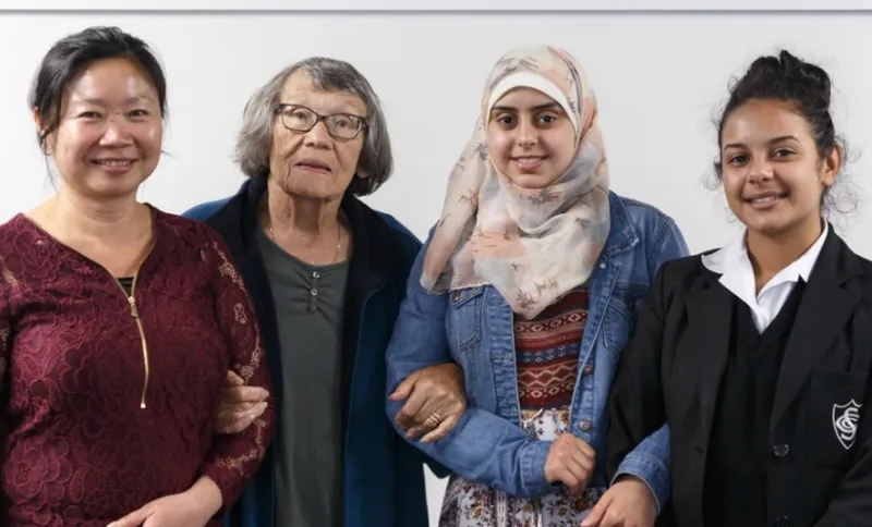 refugeefeature