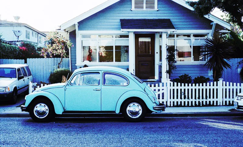 house-car-vintage-old