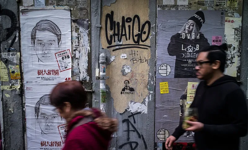 Hong Kong Bookseller Confesses Sneaking Into China