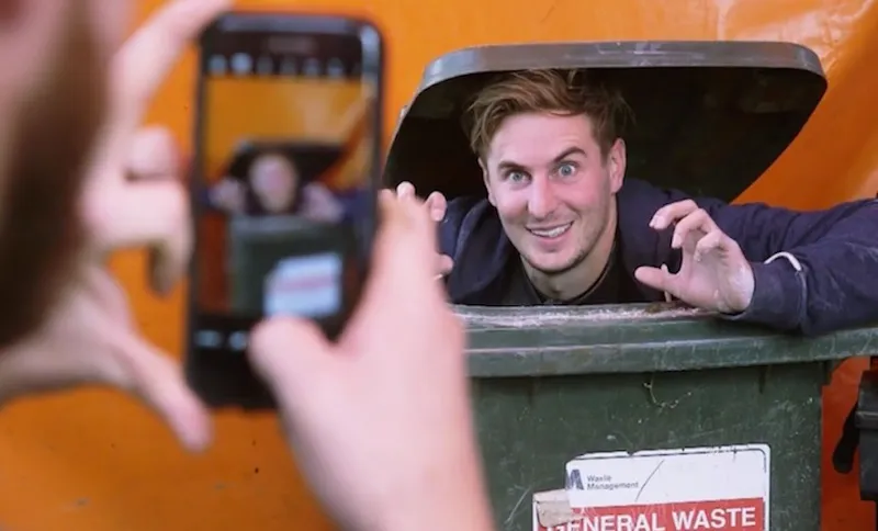 Sam-in-bin