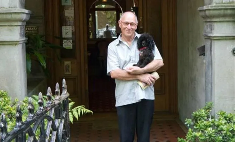 John-at-front-door1