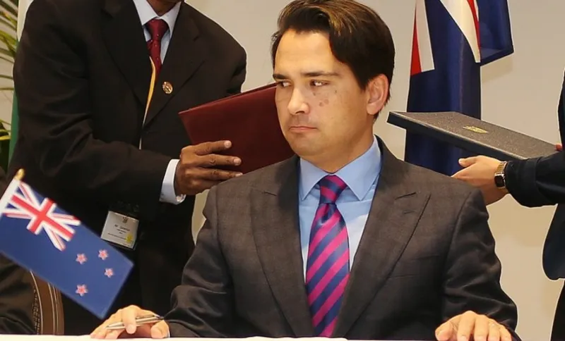 AUCKLAND, NEW ZEALAND - MAY 1: Minister Sanjeev Balyan, Indian Minister of State for Agriculture and Farmer Welfare and New Zealand Transport Minister, Simon Bridges during the the signing of the New Zealand-India Air Services Agreement at The Langham Hotel Auckland on May 1, 2016 in Auckland, New Zealand. Mukharjee is on a three-day visit to New Zealand. (Photo by Doug Sherring - Pool/Getty Images)