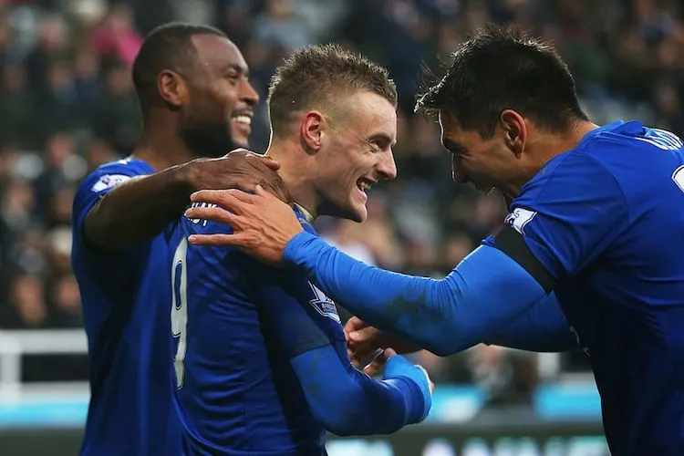 Jamie Vardy of Leicester City celebrates scoring his team's first goal at St James' Park. (Photo by Ian MacNicol/Getty Images)