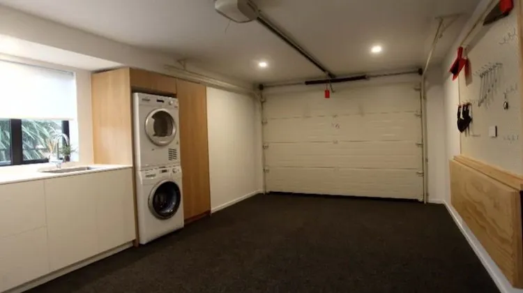 Room reveal winner copy