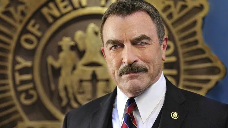 bluebloods_highres_95