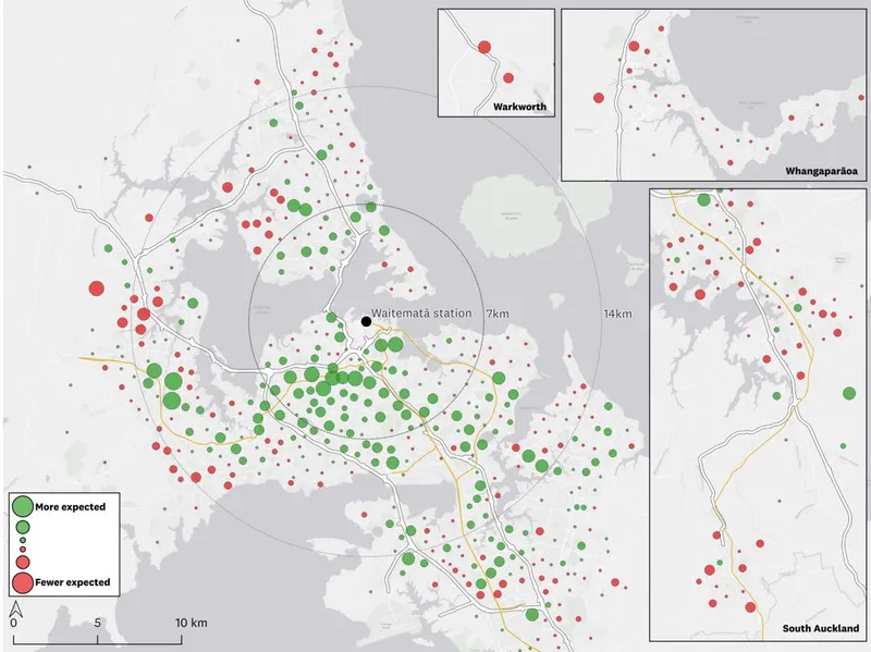 A map of northern Auckland and surrounding areas shows clusters of red and green circles representing areas with fewer or more expected counts. Insets highlight Warkworth, Whangaparaoa, and South Auckland.
