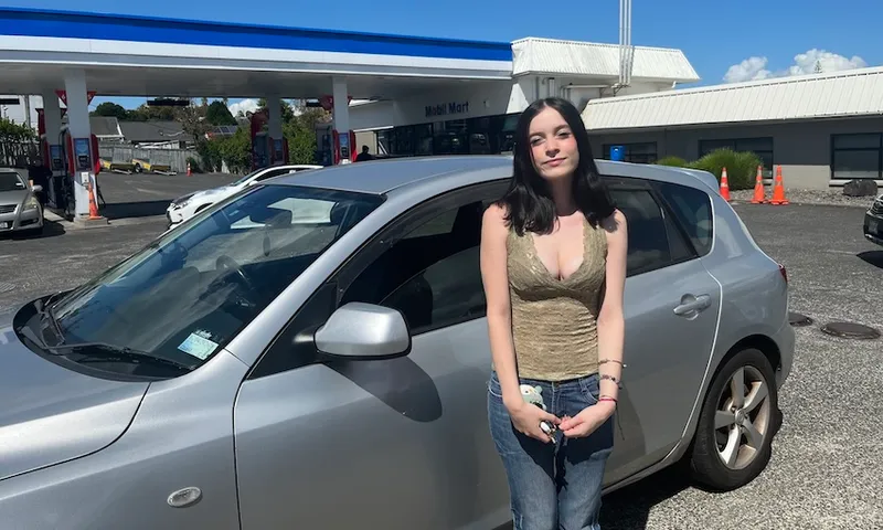 Jade petrol
