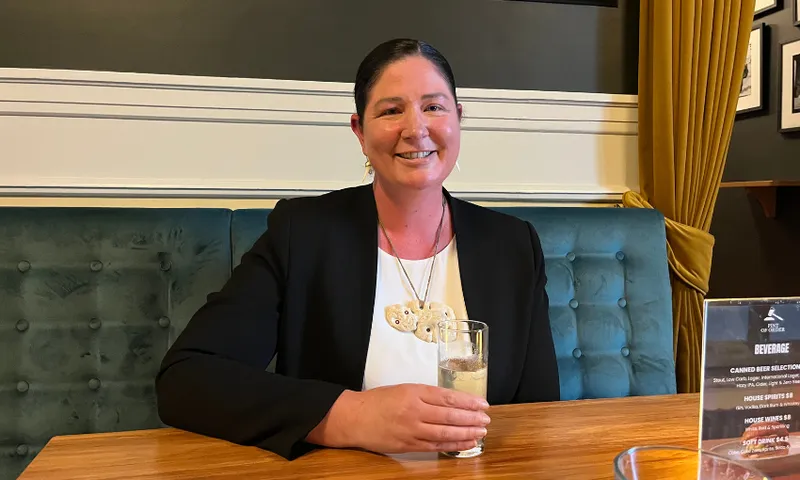 One MP, One Pint? - OMPOP Willow text