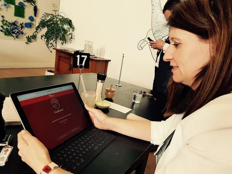 VIC CRONE SHAKING HER COMPUTER UNTIL IT RELINQUISHES HER RESULT. PHOTO: CRONE CAMPAIGN