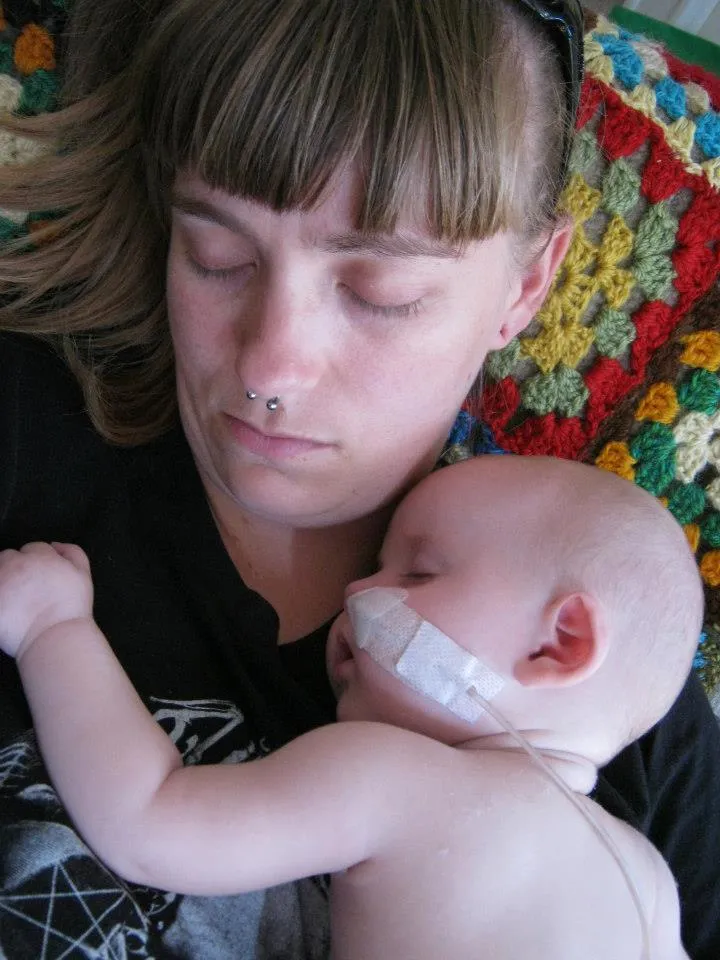 GG with her newborn daughter