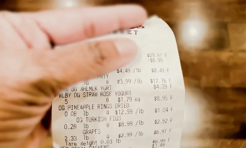 family‚Äôs grocery receipt