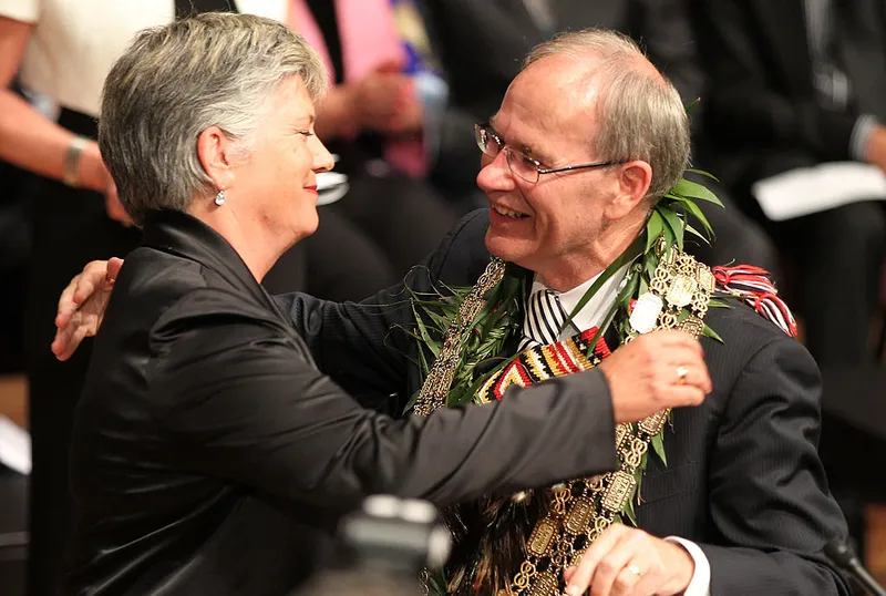 Len Brown Sworn In As Auckland Mayor