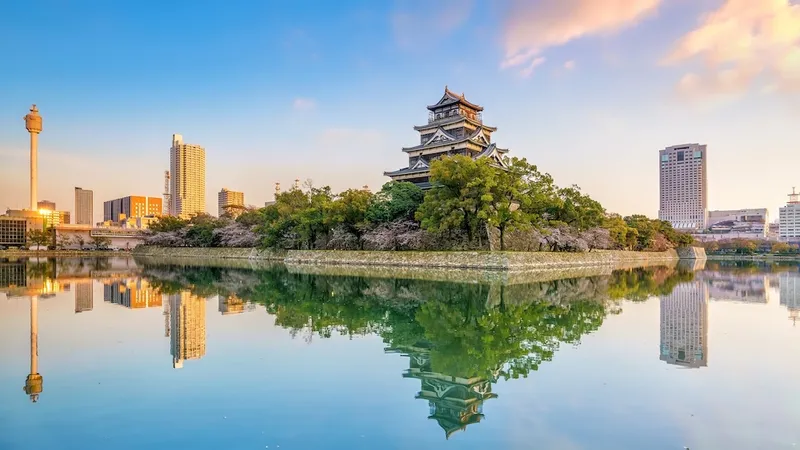 Hiroshima,Castle,With,Morning,Sky,In,Hiroshima,In,Japan