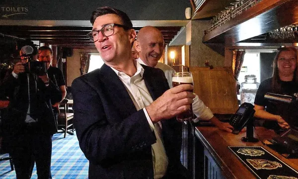 UK PM Andy Burnham at the Hare Inn in Harlow, Essex. Photo: Richard Pohle/Getty Images