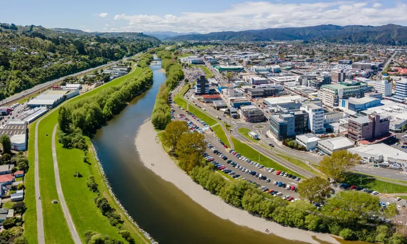 A bird's eye view of the Hutt River in central Lower Hutt.