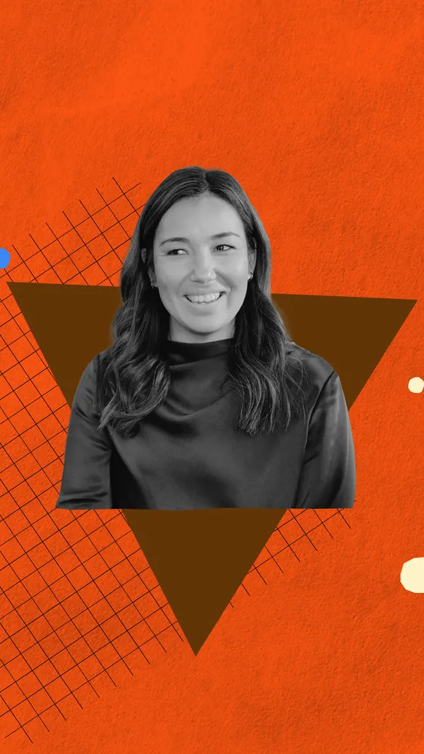 A black-and-white cut-out image of Qiulae Wong on an abstract orange background.