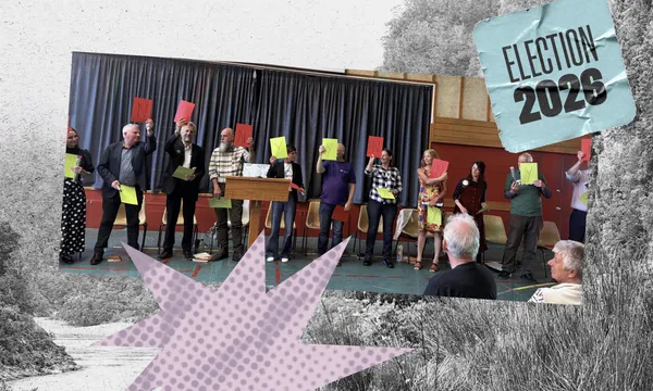 Candidates give their answers to quick-fire questions at a meeting in Collingwood. Photo: Ellen Curnow